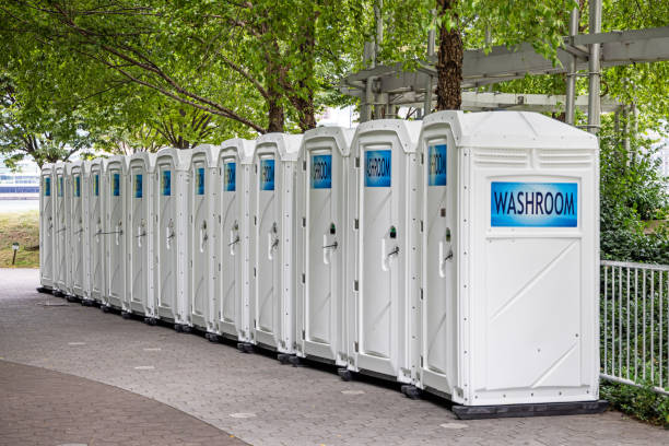 Porta potty delivery and setup in Trotwood, OH